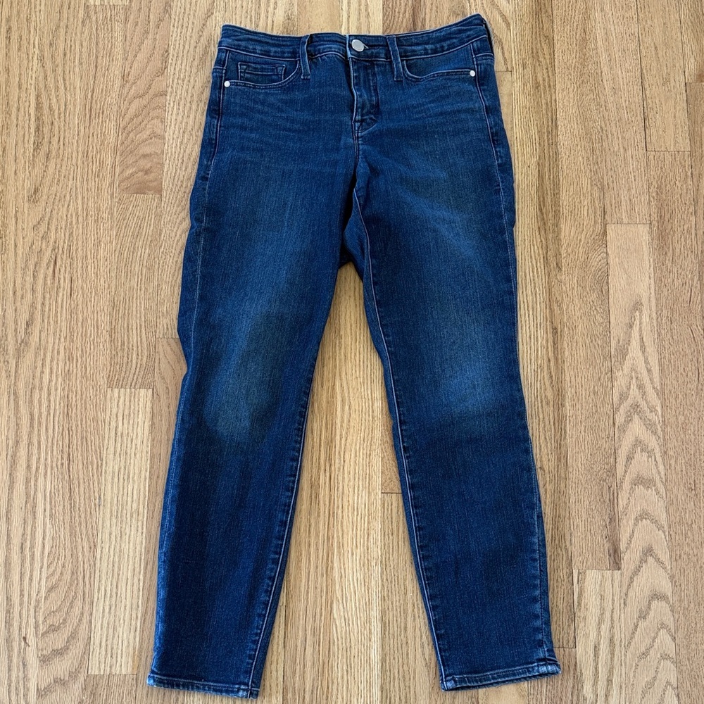 Athleta Sculptek Medium-Dark Blue Ankle Jeans